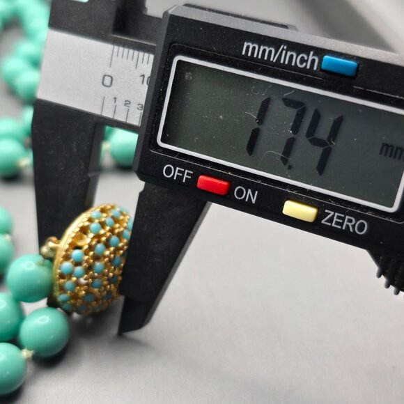 VTG Double Strand Turquoise Colored Bead Choker Necklace 15" Gold-Tone Box Clasp - Picture 11 of 15